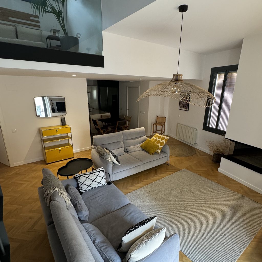Diseño de Interiores y Decoración